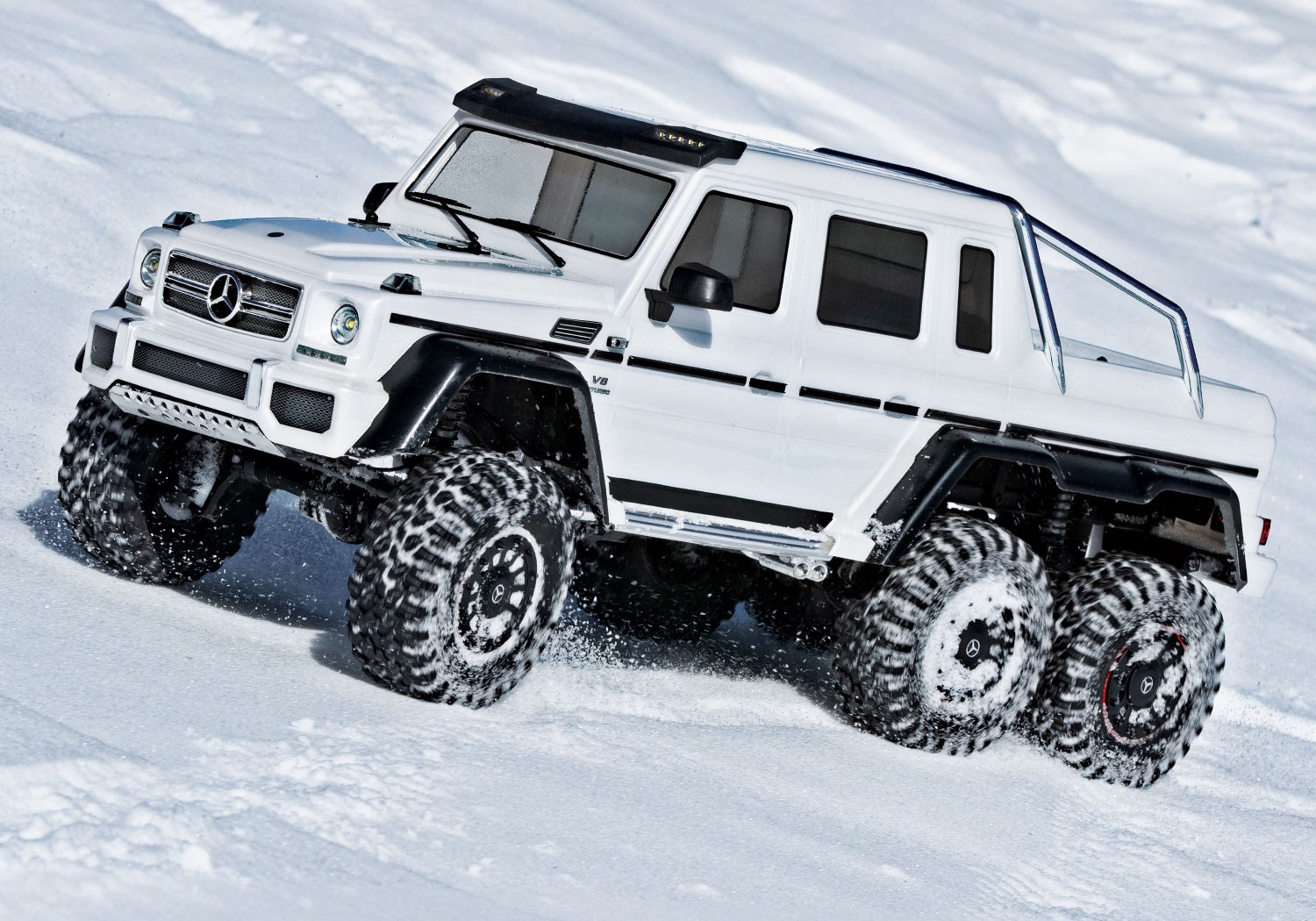 Радиоуправляемая машина TRAXXAS TRX-6 Mercedes-Benz G 63 AMG 6x6 WHITE  TRA88096-4-W Купить с доставкой